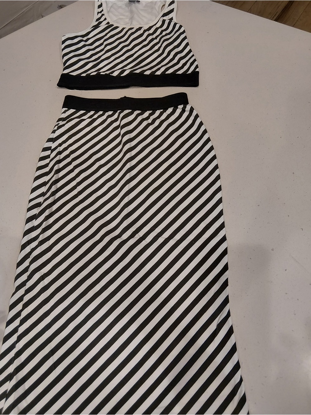 Volcom Black and White Diagonal Stripe Maxi Skirt